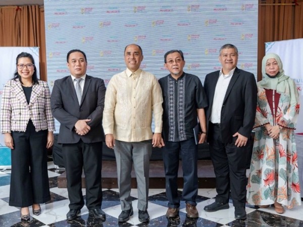 Pru Life UK partners with Philippine Amanah Bank to Promote Islamic finance